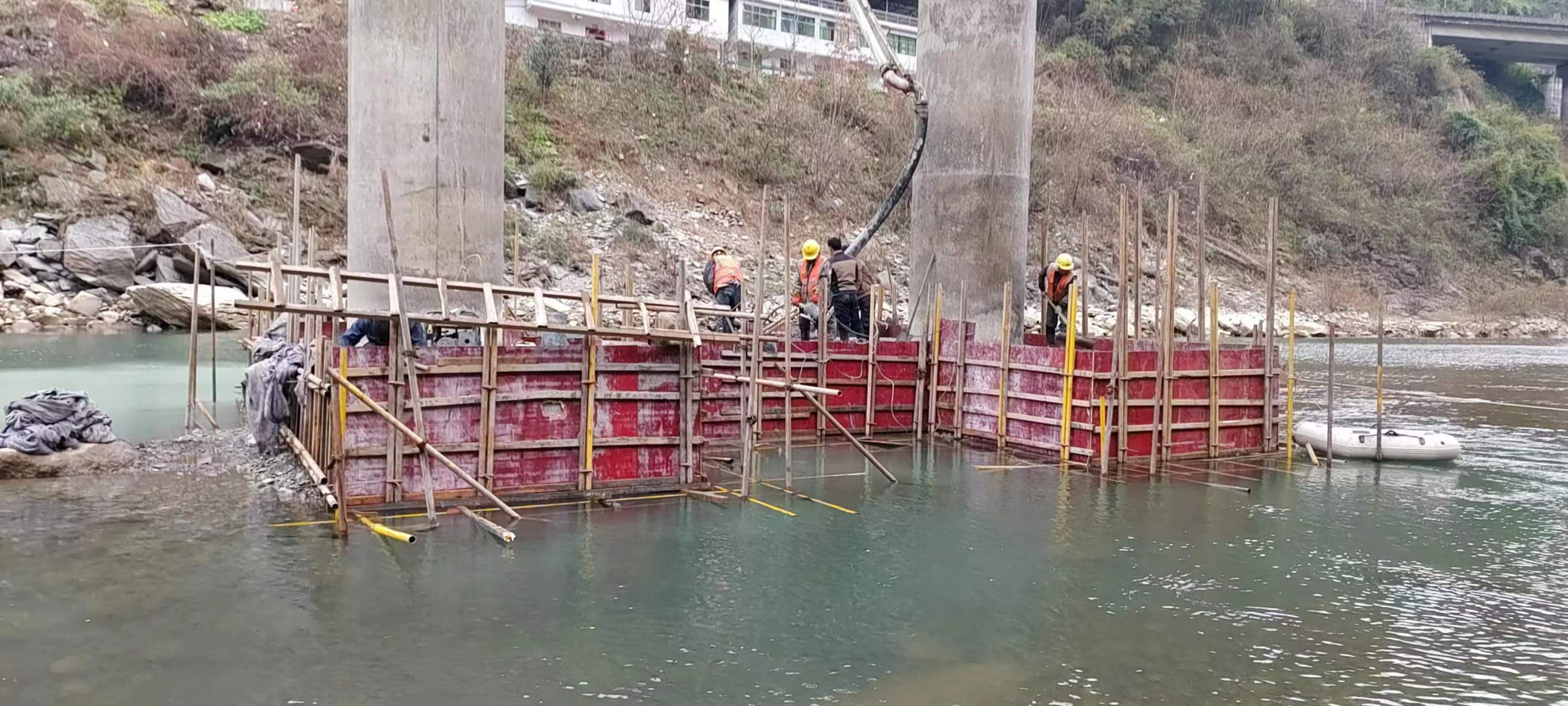 塔城水利工程施工中堤坝渗漏原因以及防渗加固技术